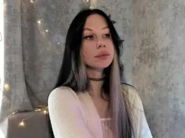 Lenaaddiction  live sex cam