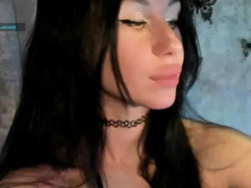 Lenaaddiction  live sex cam