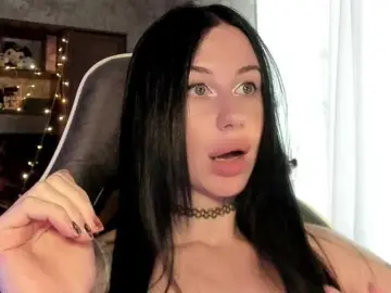 Lenaaddiction  live sex cam
