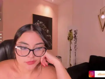AllisonRogers  live sex cam