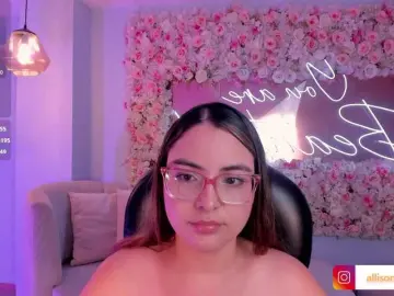 AllisonRogers  live sex cam