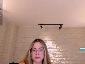 AllisonRogers  live sex cam