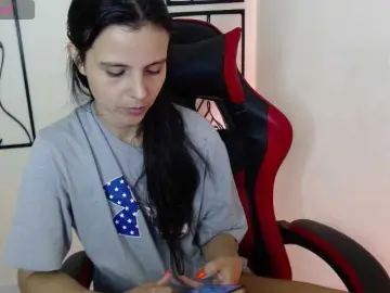 MiaRobinn  live sex cam