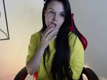 MiaRobinn  live sex cam