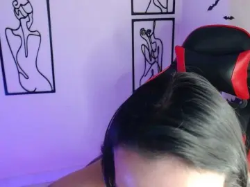 MiaRobinn  live sex cam