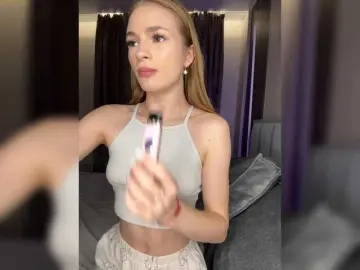 Pussyya  live sex cam