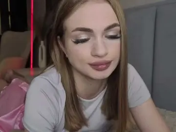 Pussyya  live sex cam