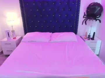 Zury-valucci  live sex cam
