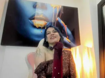Adelaindiamond  live sex cam