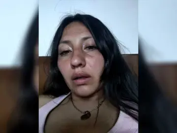 AmberrKiss  live sex cam