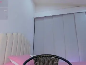 Amira-zahra  live sex cam
