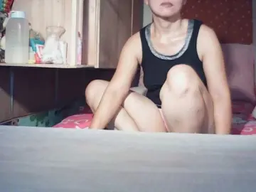 Darlin30  live sex cam