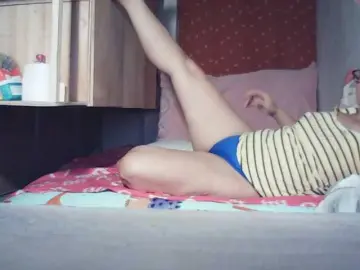 Darlin30  live sex cam