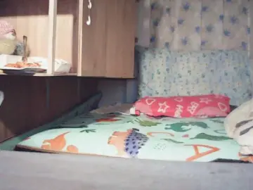 Darlin30  live sex cam