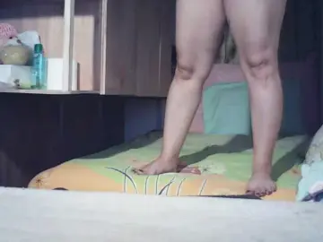 Darlin30  live sex cam