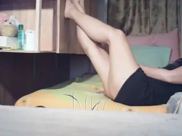 Darlin30  live sex cam