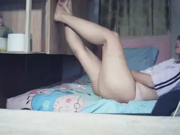 Darlin30  live sex cam