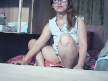 Darlin30  live sex cam