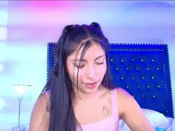 Leia-laurent  live sex cam