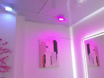 Leia-laurent  live sex cam