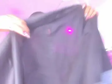 Leia-laurent  live sex cam
