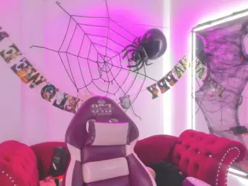 Leia-laurent  live sex cam