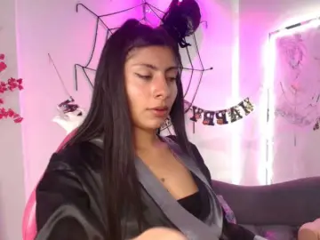 Leia-laurent  live sex cam