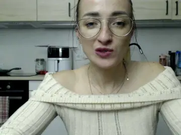 LorennePlay  live sex cam