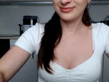 LorennePlay  live sex cam