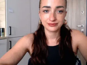 LorennePlay  live sex cam