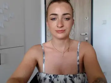 LorennePlay  live sex cam