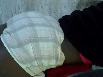 Queendee1  live sex cam