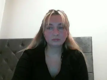 RuslanaFlower  live sex cam