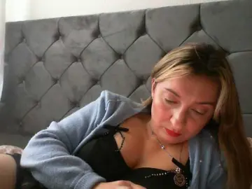 RuslanaFlower  live sex cam