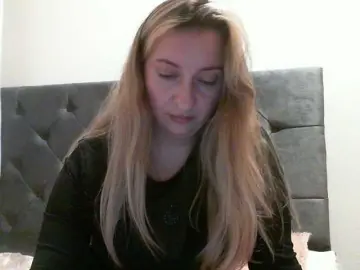 RuslanaFlower  live sex cam