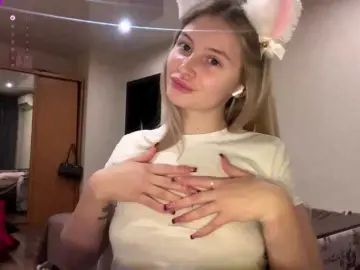 VictoriaMist  live sex cam