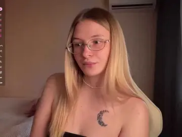 VictoriaMist  live sex cam