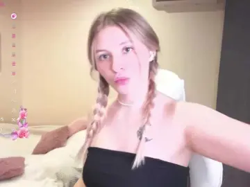 VictoriaMist  live sex cam