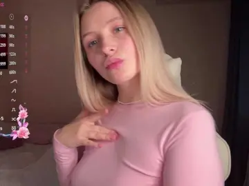 VictoriaMist  live sex cam