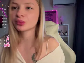 VictoriaMist  live sex cam