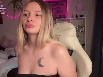 VictoriaMist  live sex cam