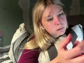 YasmineDrakulic  live sex cam