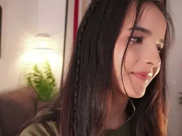 Raychellblack  live sex cam