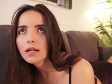 Raychellblack  live sex cam