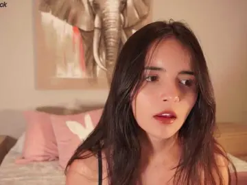 Raychellblack  live sex cam