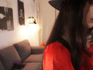 Raychellblack  live sex cam