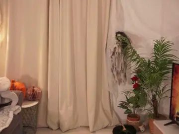 Raychellblack  live sex cam