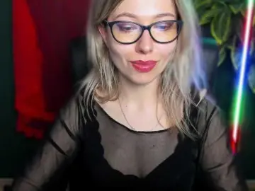 XxHeidiLove  live sex cam