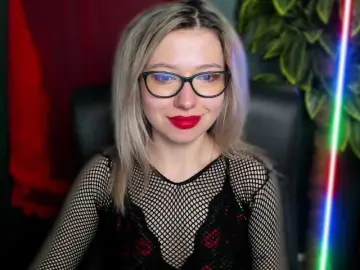 XxHeidiLove  live sex cam