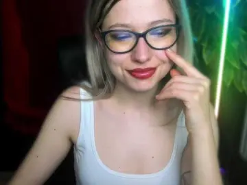 XxHeidiLove  live sex cam